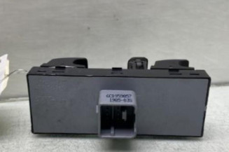 Interrupteur de leve vitre avant gauche VOLKSWAGEN POLO 5
