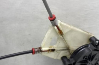 Leve vitre electrique avant droit VOLKSWAGEN POLO 5