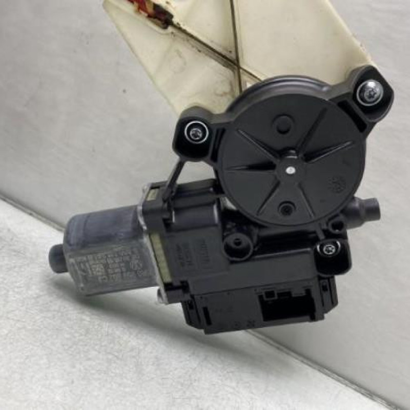 Leve vitre electrique avant droit VOLKSWAGEN POLO 5 Photo n°6