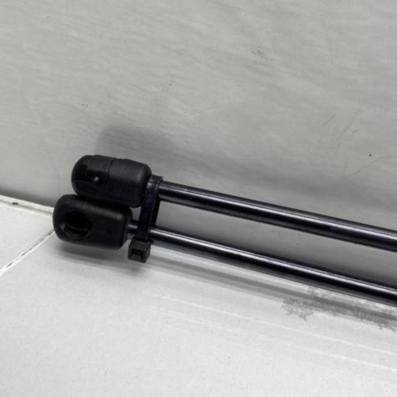 Verin de coffre CITROEN C5 AIRCROSS Photo n°4