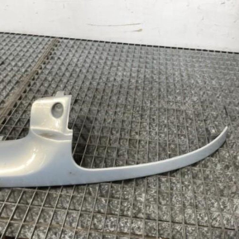 Calandre RENAULT CLIO 2 Photo n°3
