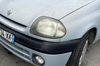 Calandre RENAULT CLIO 2