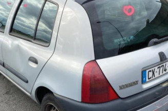 Calandre RENAULT CLIO 2
