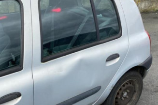 Calandre RENAULT CLIO 2