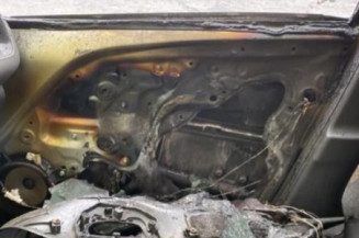 Fermeture de capot PEUGEOT 108