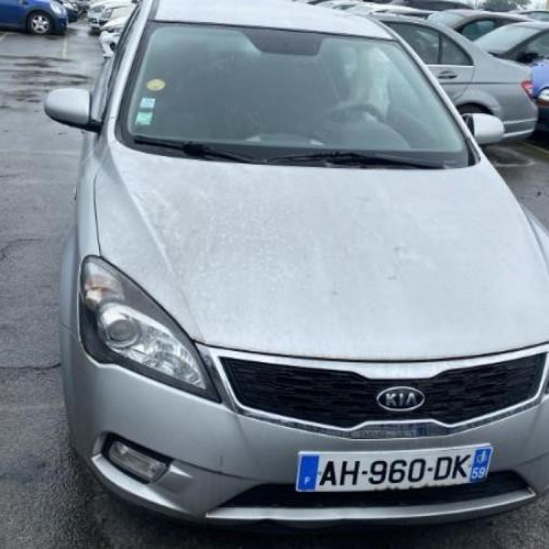 Moteur KIA CEE-D 1 Photo n°12