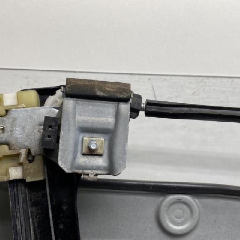 Leve vitre electrique avant droit VOLKSWAGEN TOURAN 1 Photo n°8