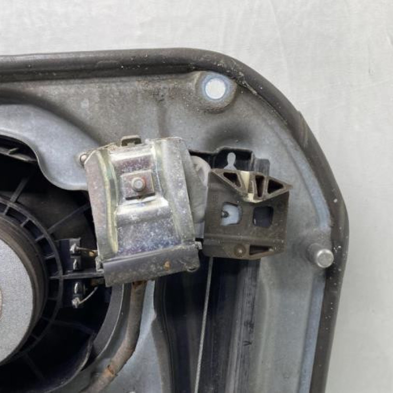 Leve vitre electrique avant gauche SEAT IBIZA 3 Photo n°4