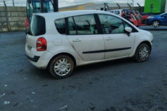Malle/Hayon arriere RENAULT GRAND MODUS