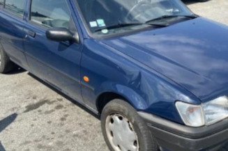 Retroviseur gauche FORD FIESTA 3