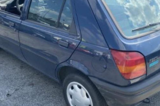 Retroviseur gauche FORD FIESTA 3