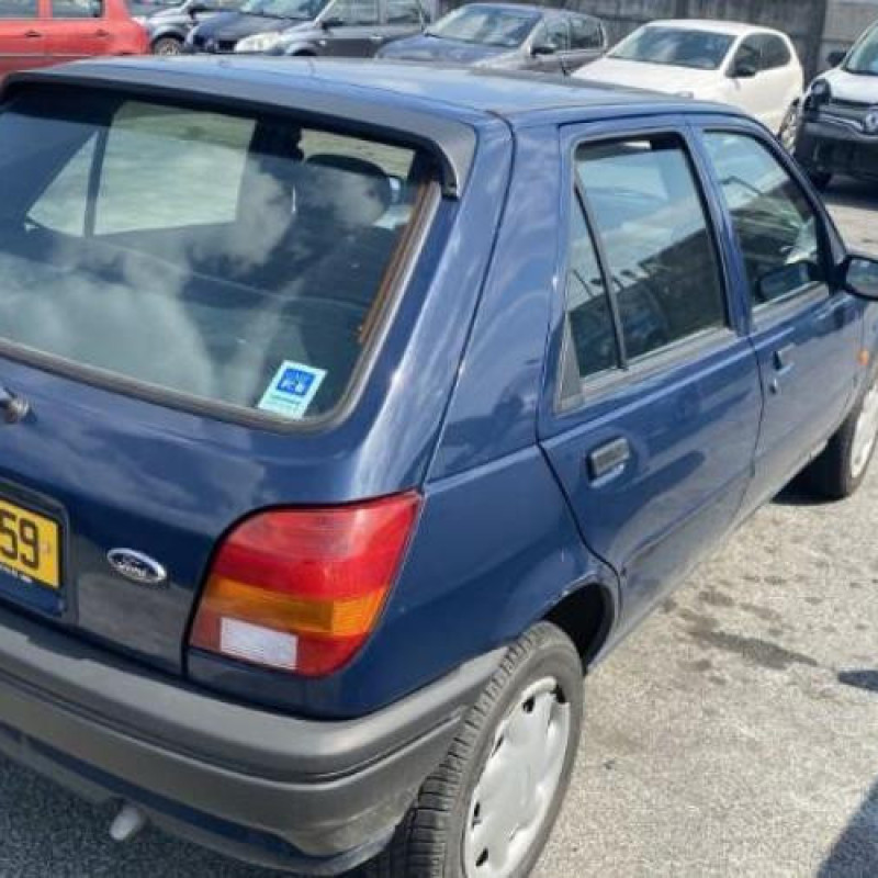 Retroviseur gauche FORD FIESTA 3 Photo n°10