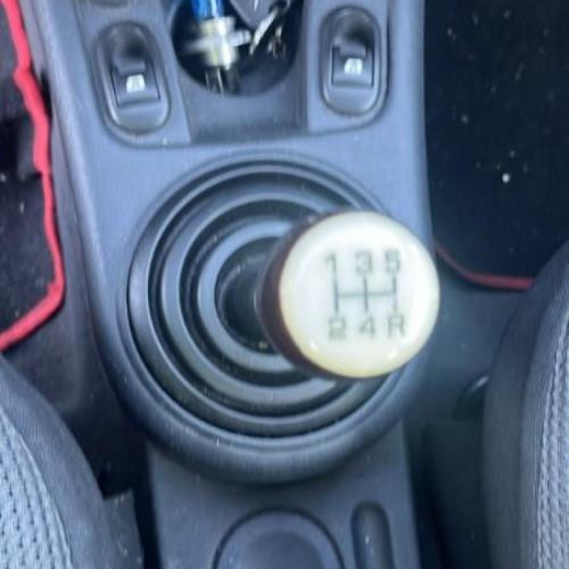 Retroviseur gauche CITROEN C2 Photo n°13