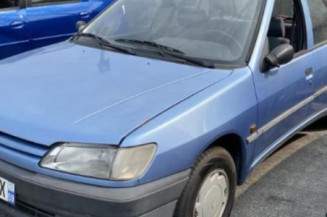 Aile avant droit PEUGEOT 306