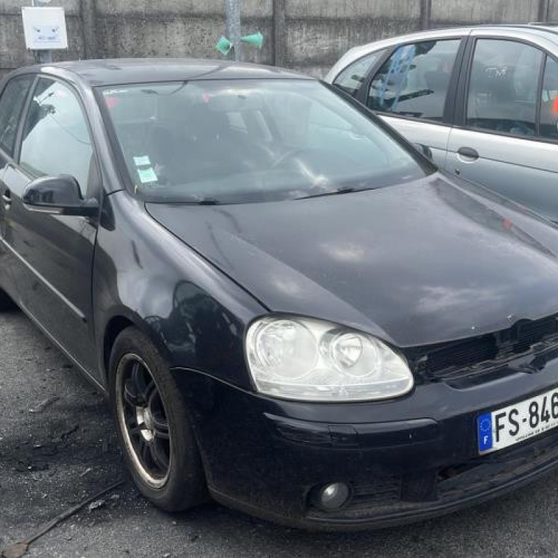 Feu arriere principal droit (feux) VOLKSWAGEN GOLF 5 Photo n°5