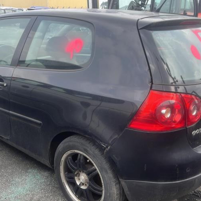 Feu arriere principal droit (feux) VOLKSWAGEN GOLF 5 Photo n°7