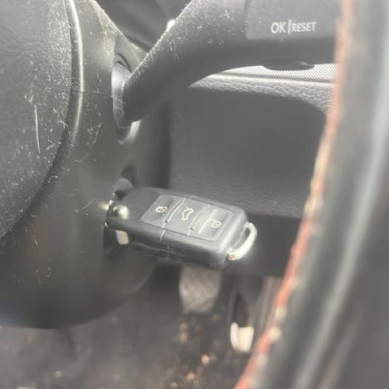 Feu arriere principal droit (feux) VOLKSWAGEN GOLF 5 Photo n°13