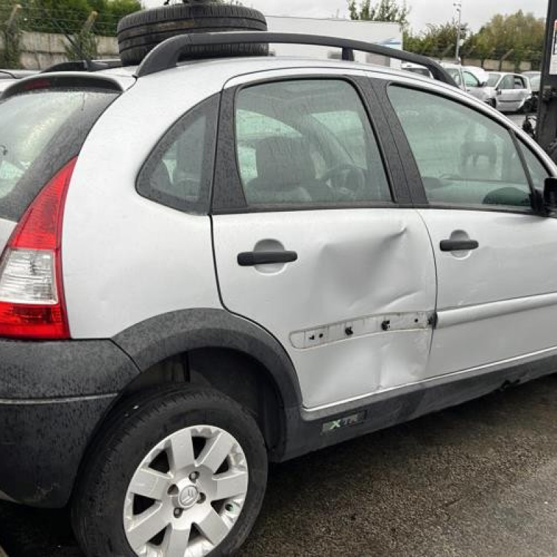 Moteur CITROEN C3 1 Photo n°4