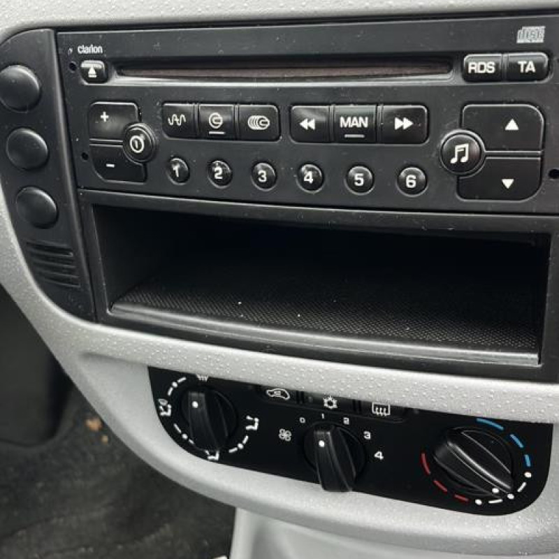 Moteur CITROEN C3 1 Photo n°9