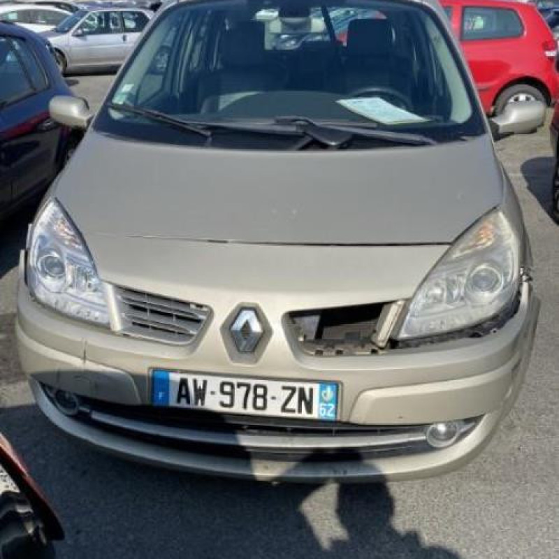 Pare choc arriere RENAULT GRAND SCENIC 2 Photo n°8