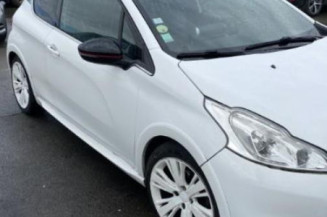 Air bag conducteur PEUGEOT 208 1