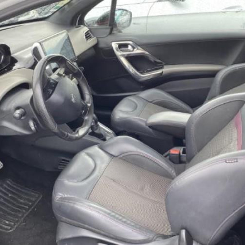 Air bag conducteur PEUGEOT 208 1 Photo n°15