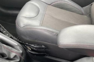 Air bag conducteur PEUGEOT 208 1