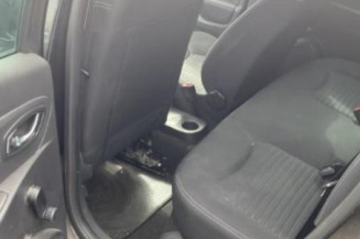 Boite a gants RENAULT CLIO 4