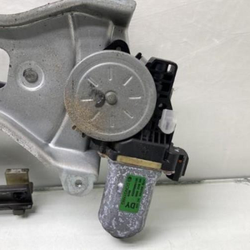 Leve vitre electrique avant droit CHEVROLET AVEO 1 Photo n°2