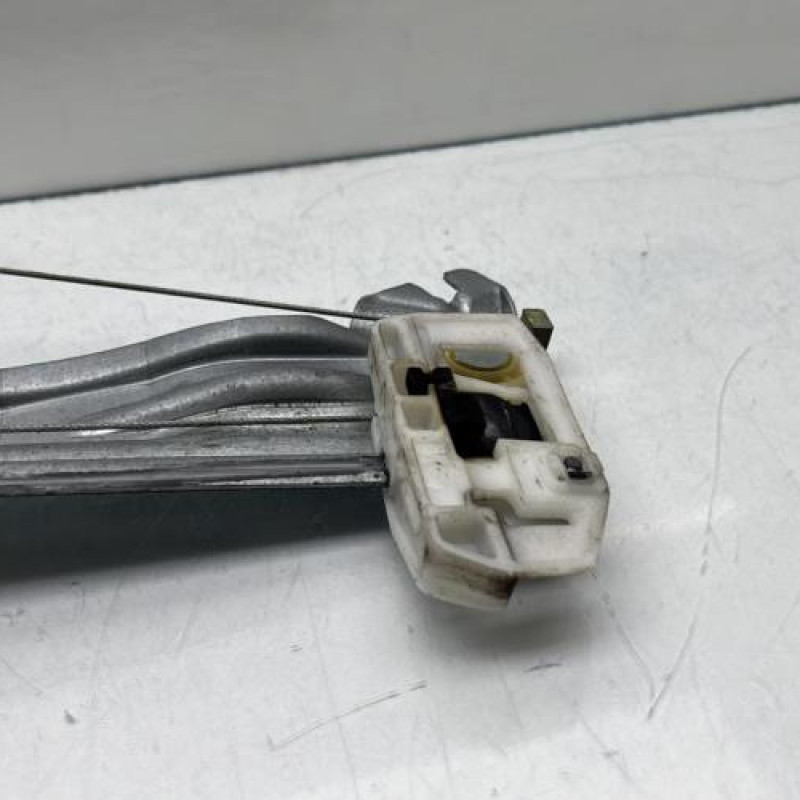 Leve vitre electrique arriere gauche RENAULT GRAND MODUS Photo n°9