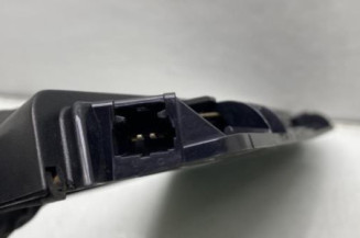 Feu arriere stop central RENAULT LAGUNA 3