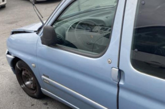 Interrupteur de leve vitre avant droit CITROEN BERLINGO 1