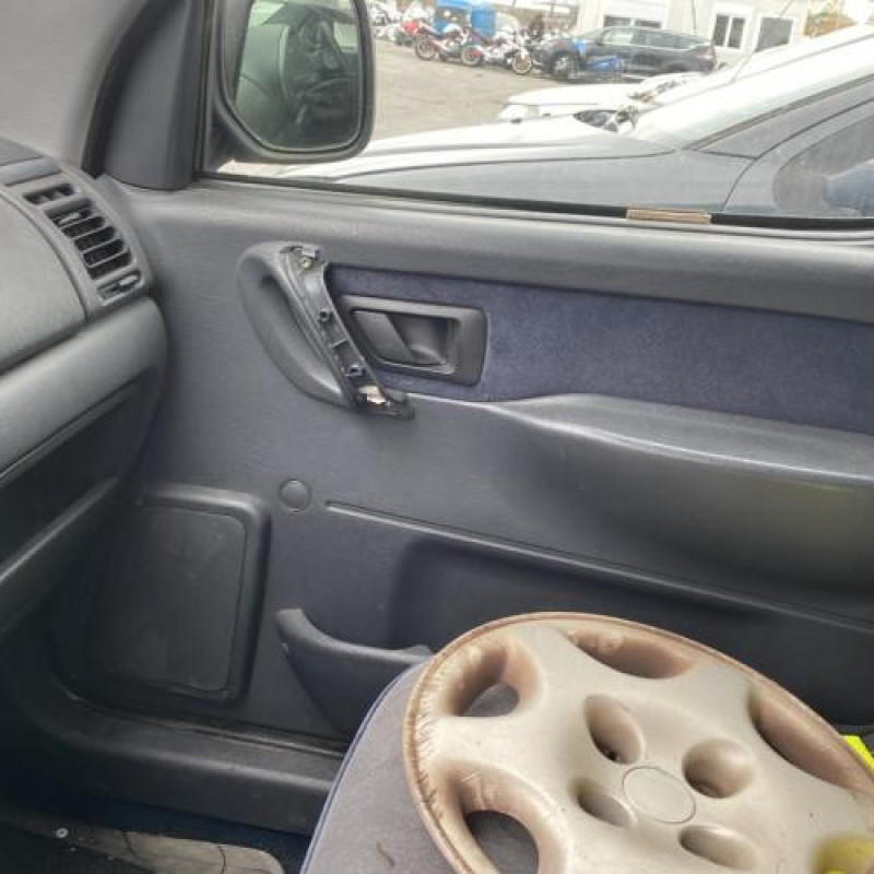 Interrupteur de leve vitre avant droit CITROEN BERLINGO 1 Photo n°18