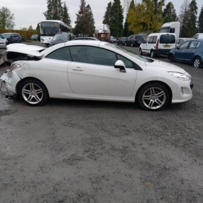 Volant PEUGEOT 308 1 Photo n°8