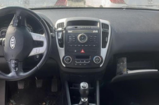 Retroviseur droit KIA CEE-D 1