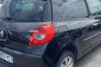 Retroviseur droit RENAULT CLIO 3