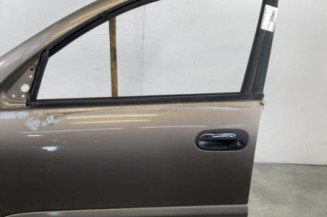 Porte avant gauche NISSAN ALMERA 2 Photo n°1