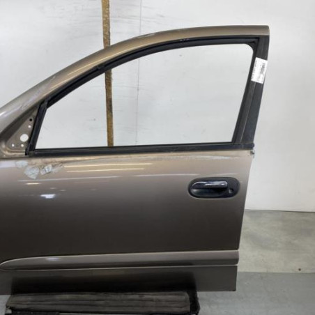 Porte avant gauche NISSAN ALMERA 2 Photo n°1