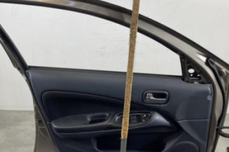 Porte avant gauche NISSAN ALMERA 2