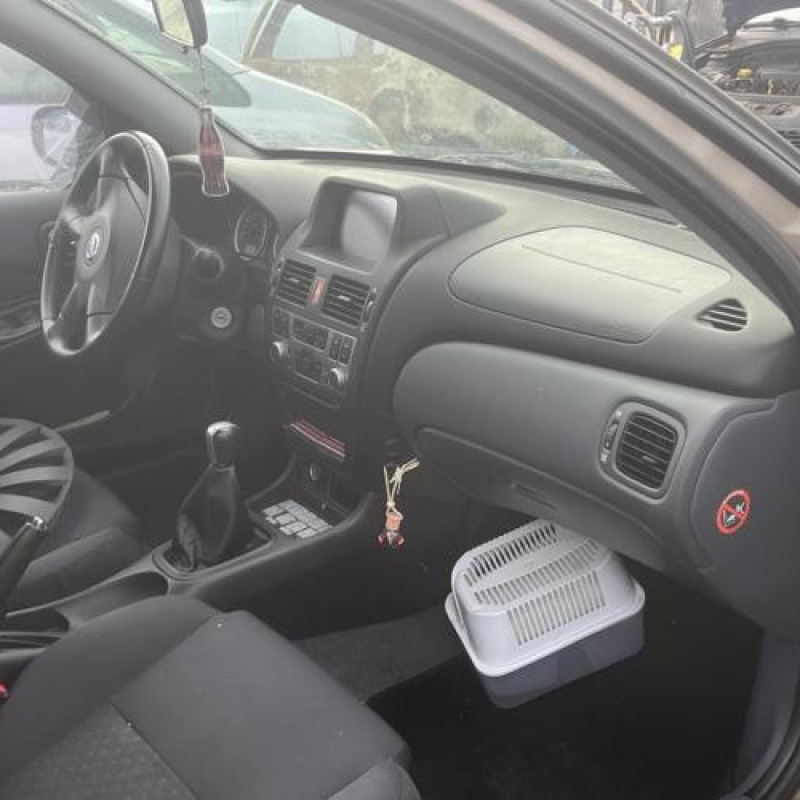 Porte avant gauche NISSAN ALMERA 2 Photo n°14