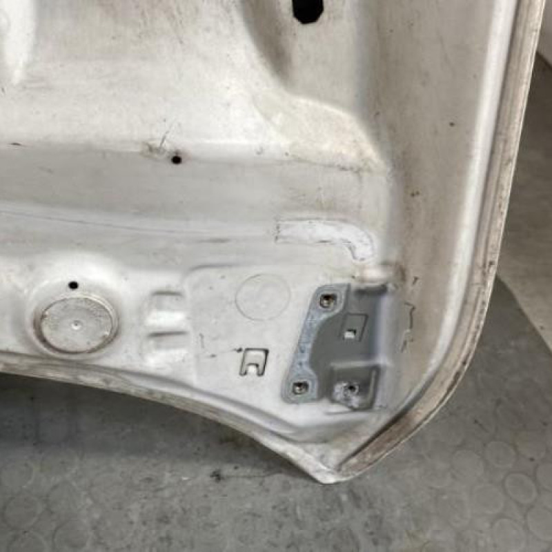 Capot RENAULT MEGANE 3 Photo n°11