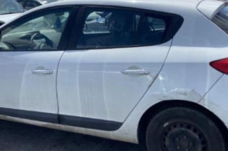 Capot RENAULT MEGANE 3