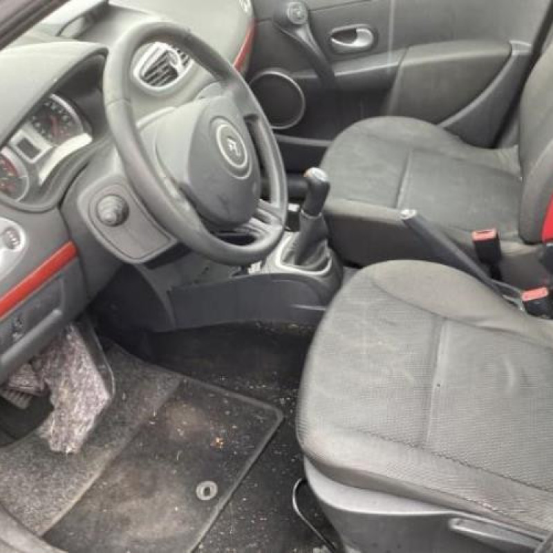 Retroviseur droit RENAULT CLIO 3 Photo n°17