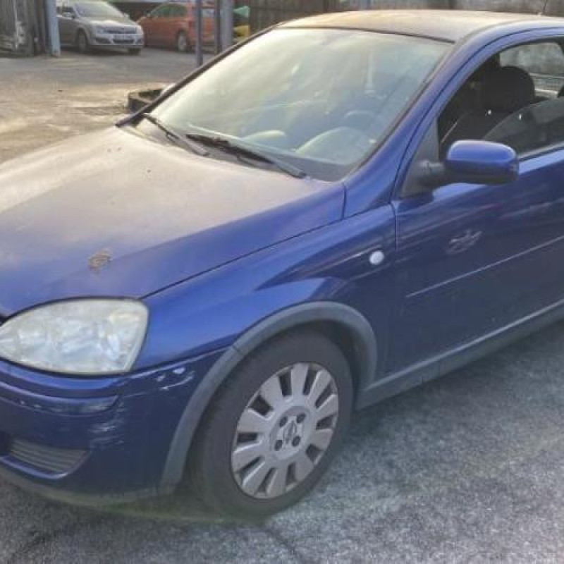 Capot OPEL CORSA C Photo n°10