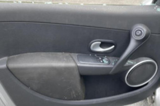 Feu arriere principal gauche (feux) RENAULT CLIO 3