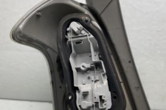 Feu arriere principal droit (feux) TOYOTA COROLLA VERSO 2