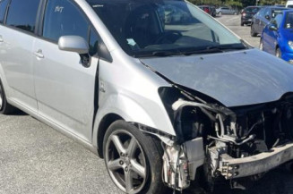 Feu arriere principal droit (feux) TOYOTA COROLLA VERSO 2