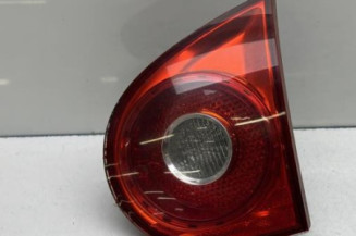 Feu arriere secondaire droit (feux) VOLKSWAGEN GOLF 5 Photo n°1