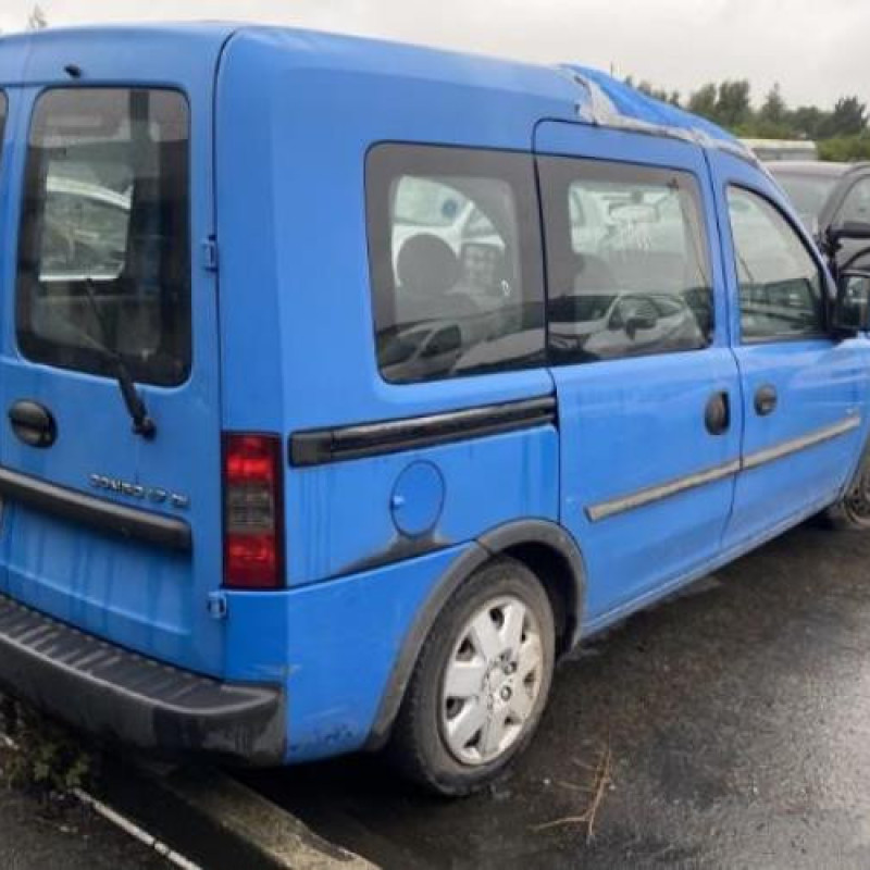 Feu arriere principal gauche (feux) OPEL COMBO C Photo n°6