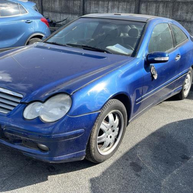 Feu arriere principal droit (feux) MERCEDES CLASSE C 203 COUPE SPORT Photo n°6
